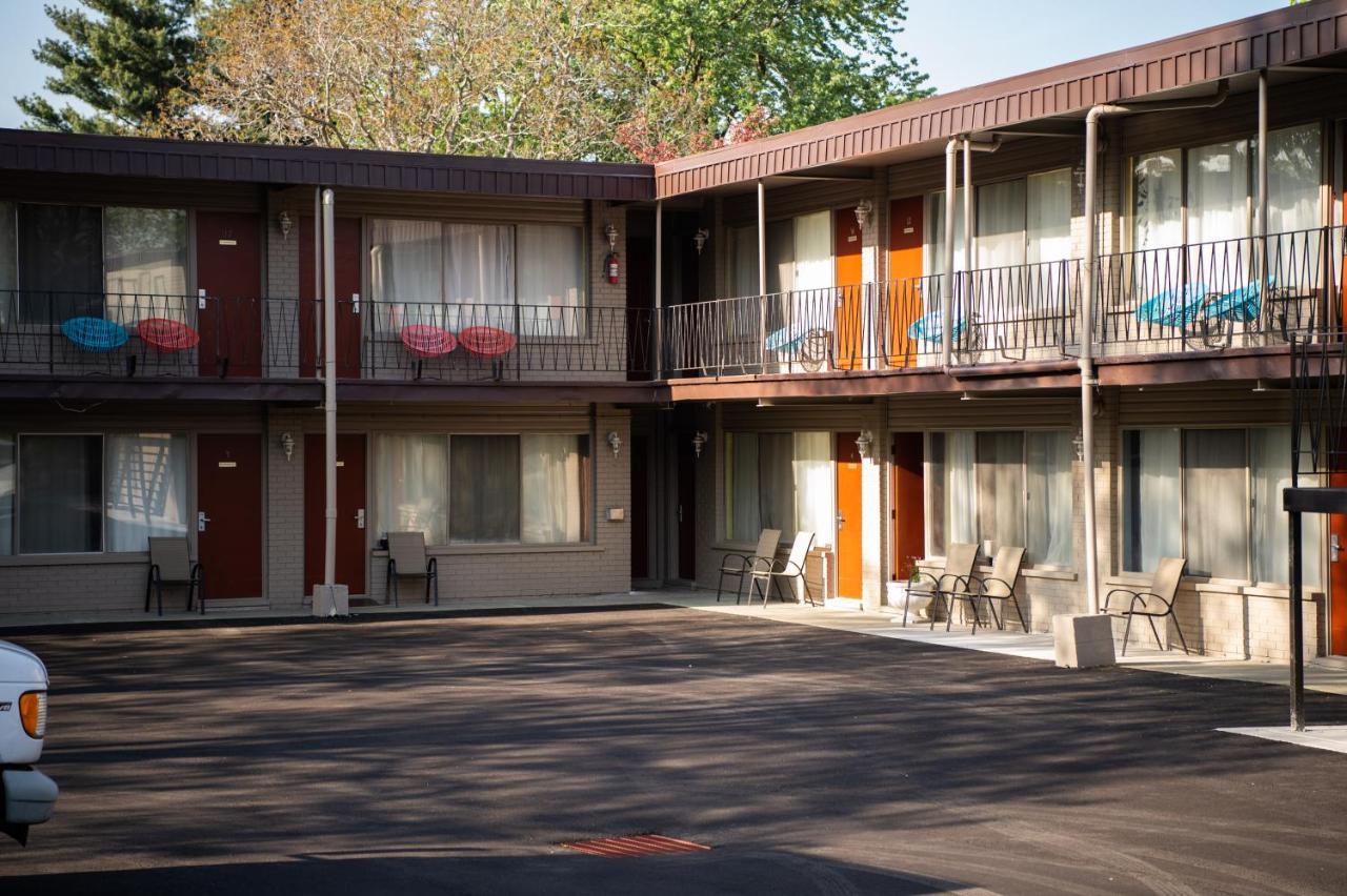 Advance Motel