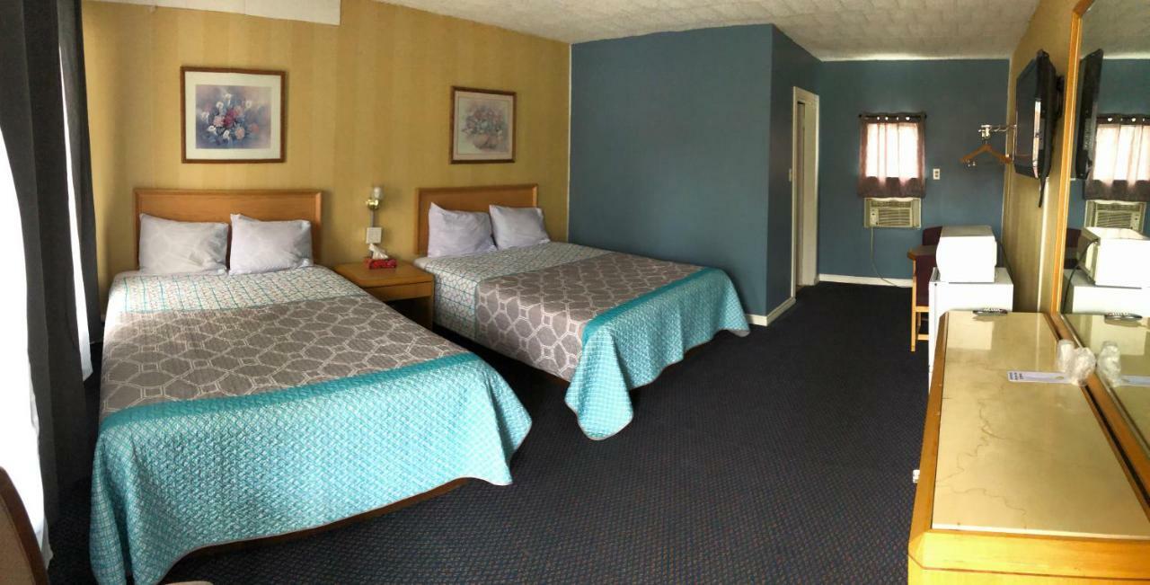 Advance Motel 2*
